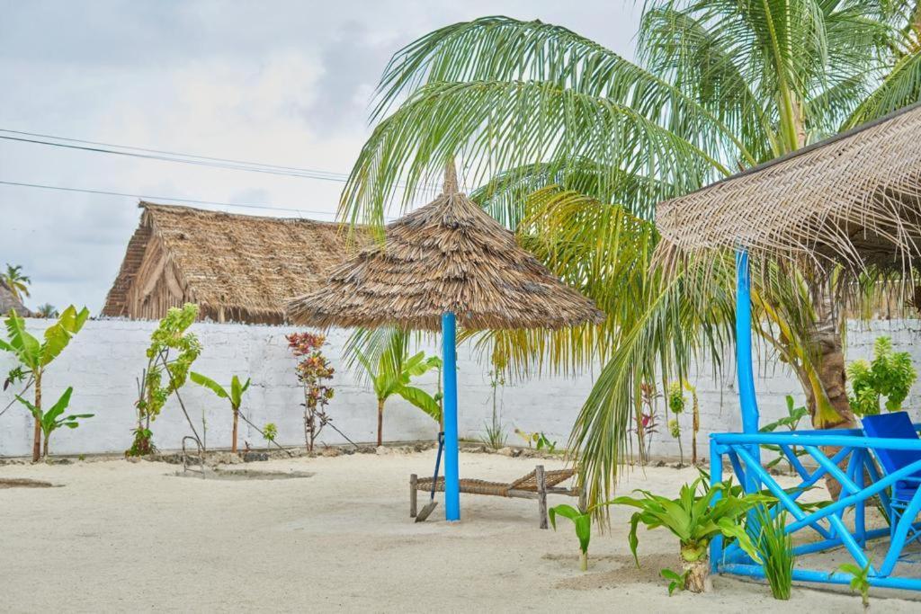 Beach House Paje Luaran gambar